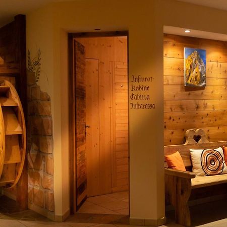 Hotel Martinerhof San Lorenzo di Sebato Kültér fotó